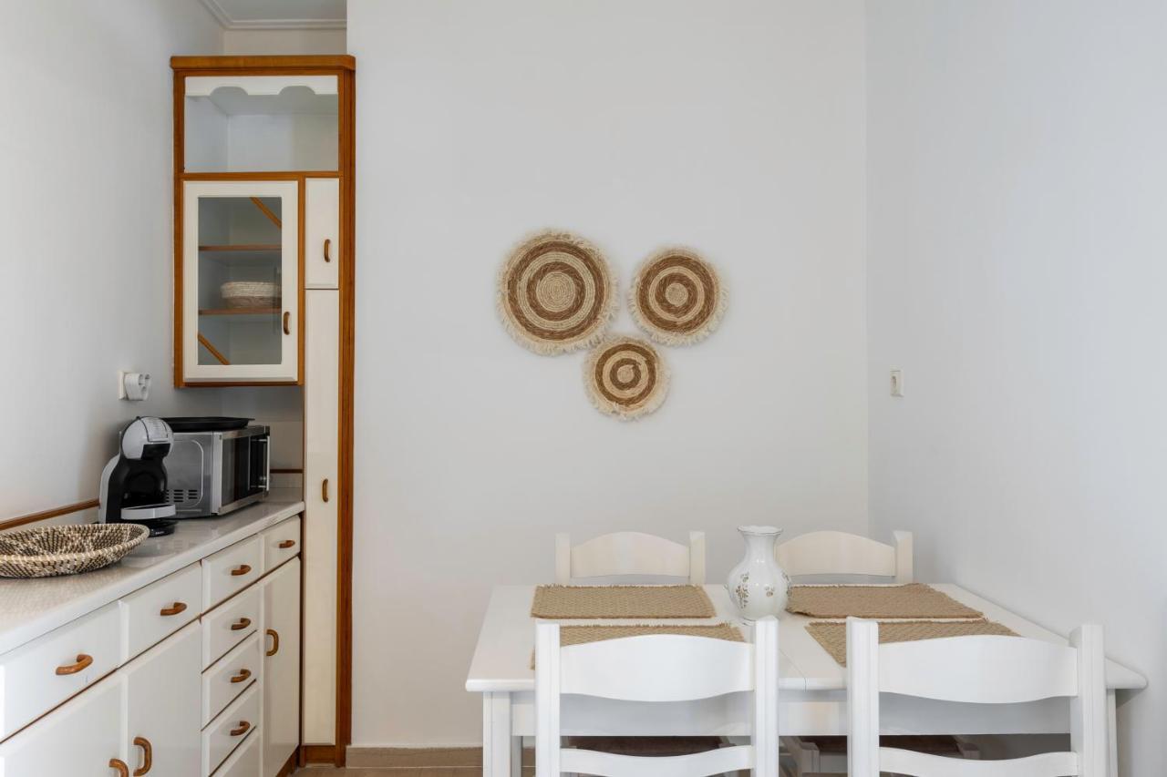 Charming 2 Bedroom With Acropolis View In
