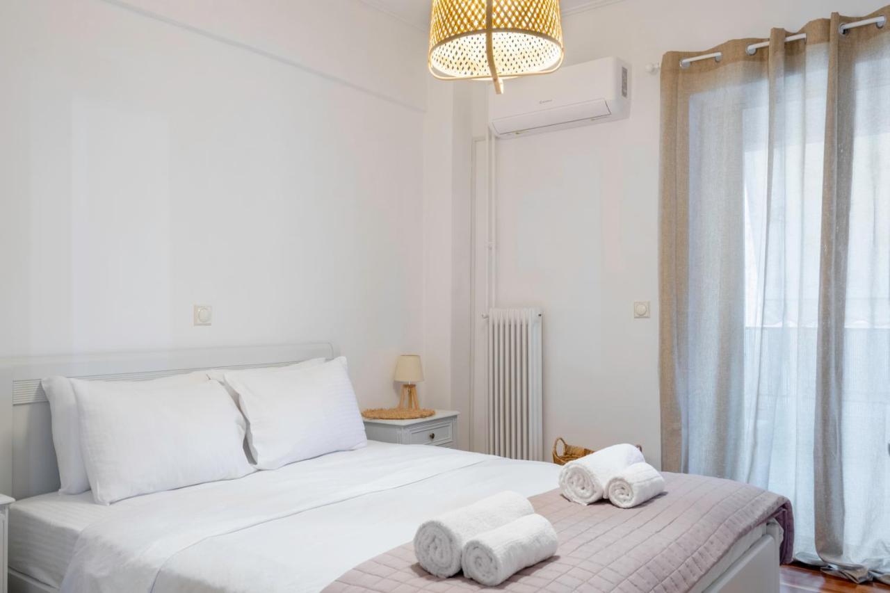 Charming 2 Bedroom With Acropolis View In Apartment *