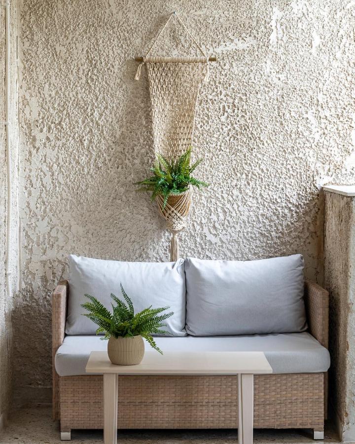 Apartment Charming 2 Bedroom With Acropolis View In Athens